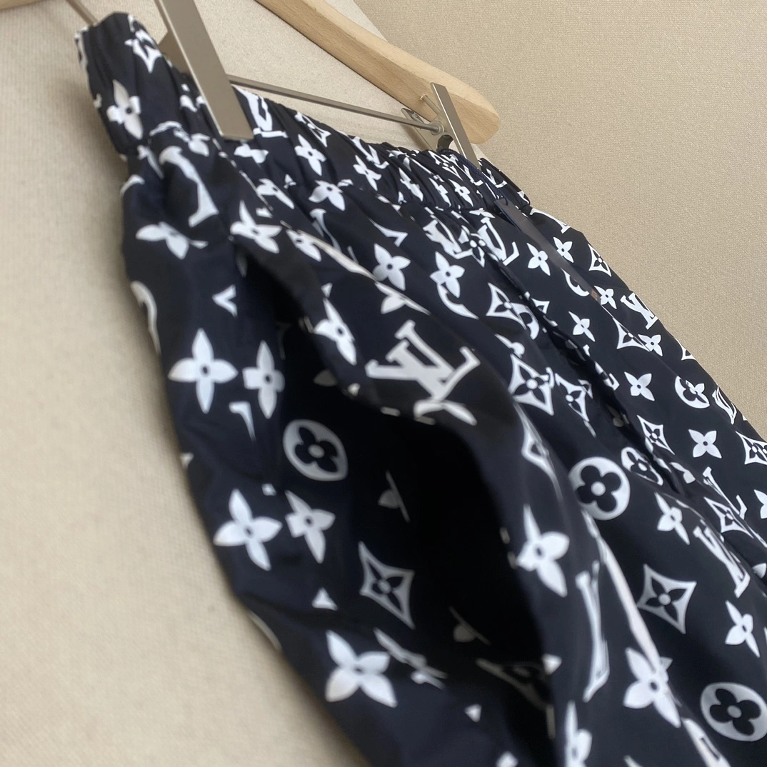 WG.Luxury-- 8V embroidery item:D-F290K1898T